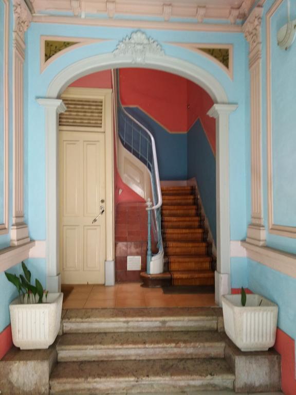 Apartment Ground Floor W/backyard Lissabon